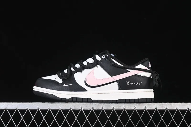 All Categories Nk SB Dunk Series Nk SB Dunk Low High-end Customized Low-top Shoes Nike SB Dunk Low "Just Do it" Valentine's Day Strap Anniversary High-end Customized Low-top Casual Shoes BP0510-050